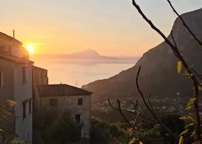 Charming 1bed In Historic Centre